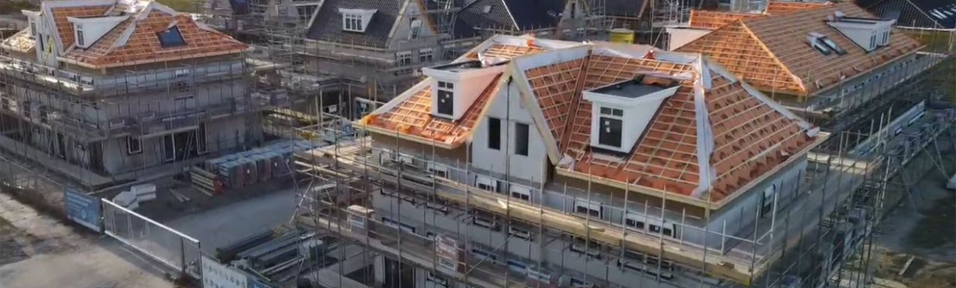 Bekijk de bouwvoortgang van SANDT vanuit de lucht