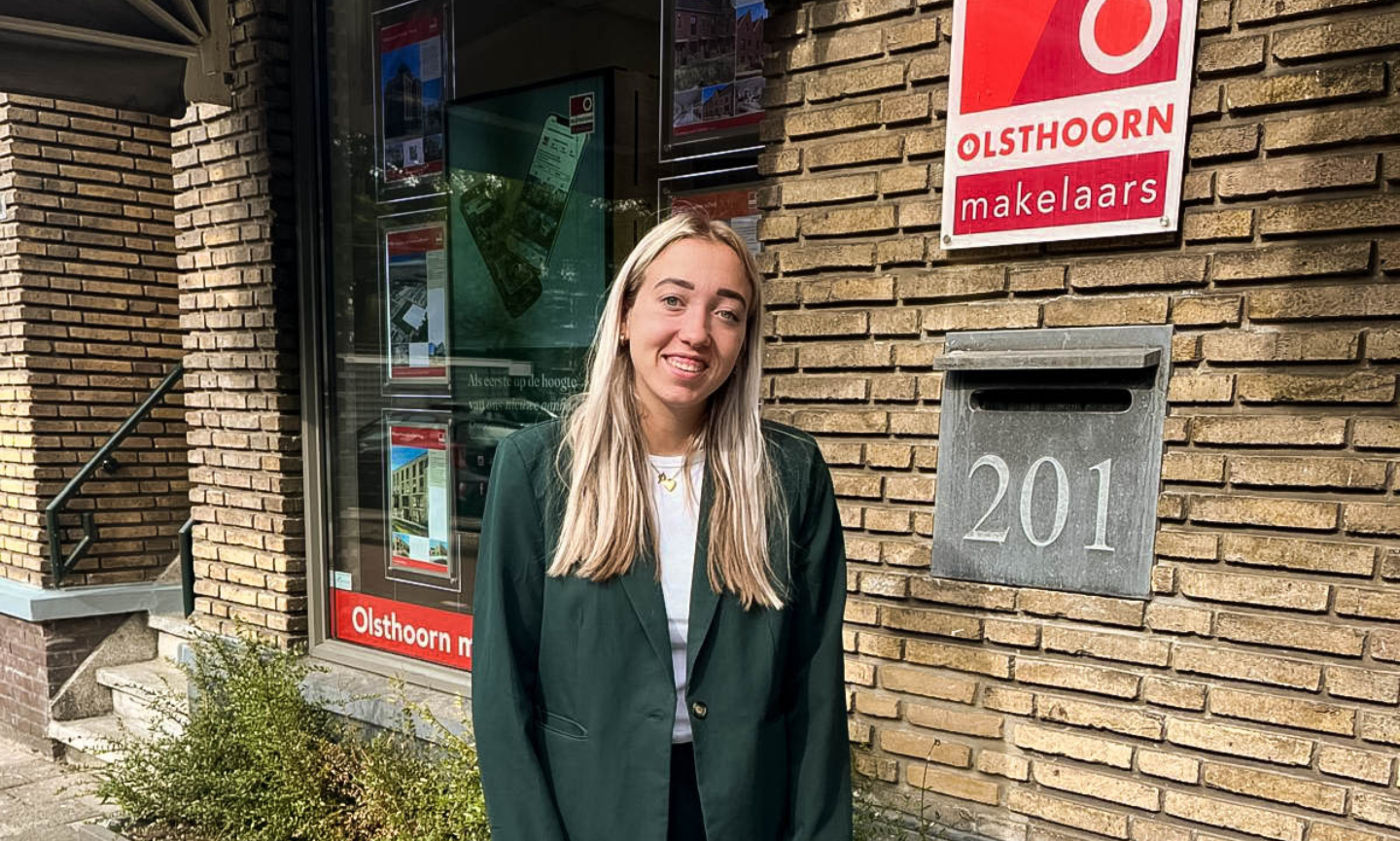 Naomi is nu officieel NVM-makelaar: “Ik wilde iets doen waarin mens en markt samenkomen”