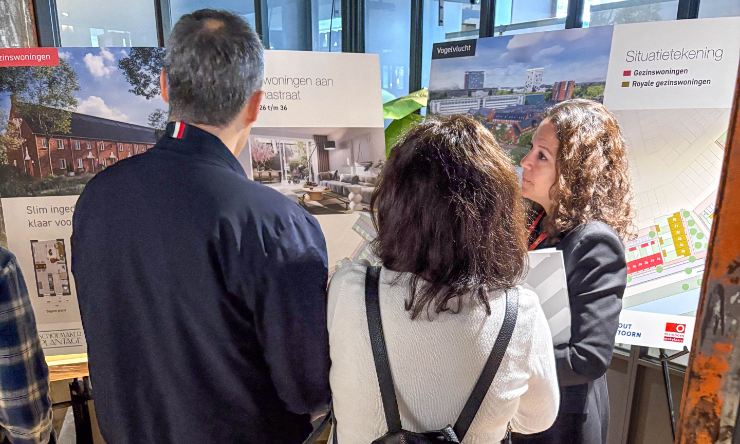 Geslaagde Meet & Greet van Klinkerbuurt 4 bij Cafe Labs