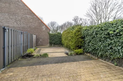 Dotterbloem 25 te Naaldwijk