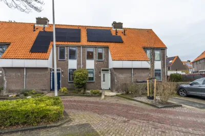 Dotterbloem 25 te Naaldwijk