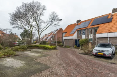 Dotterbloem 25 te Naaldwijk