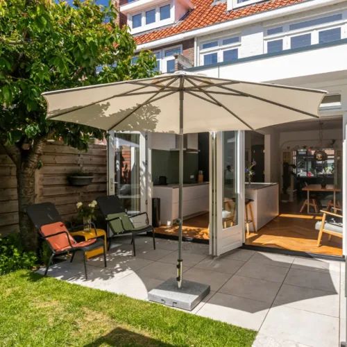 De eerste lentedagen: hét moment om je huis en tuin weer tot leven te brengen