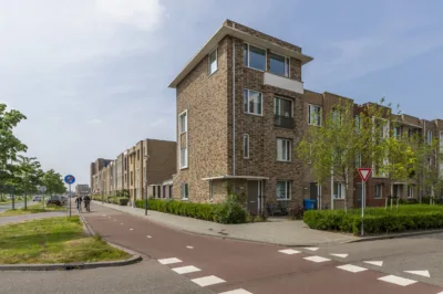 Parelmoervlinderlaan 1 te Rijswijk