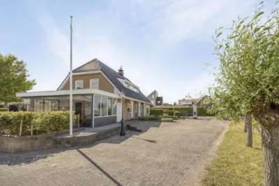 Noordlandseweg 4 te Hoek van Holland