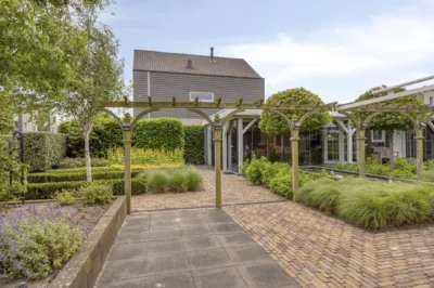 Noordlandseweg 4 te Hoek van Holland