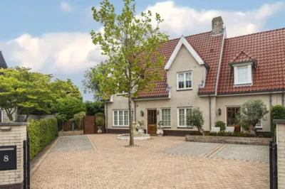 Abdis Badelogehof 8, ‘s-gravenhage