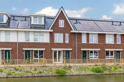 Edgar du Perronstraat 13, ‘s-gravenhage