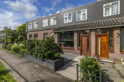 Lookwatering 11, Den hoorn