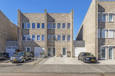 Menno ter Braakstraat 34, ‘s-gravenhage