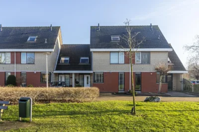 Steltloper 16, ‘s-gravenzande