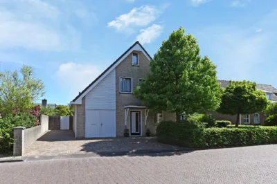 van Beuningenstraat 21, Maasdijk