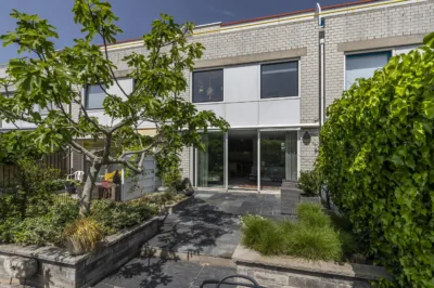 Hoflandstraat 10, Naaldwijk