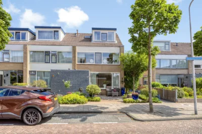 Kortenaerstraat 49, Maasdijk