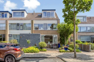 Kortenaerstraat 49, Maasdijk