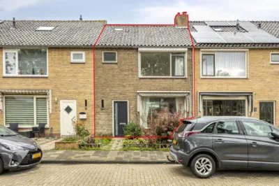 Johan van Oldenbarneveldtstraat 25, Honselersdijk